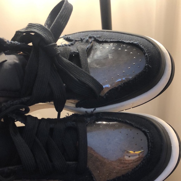 Converse. Flash sale $ - Picture 7 of 12